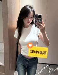 台中  依晨 162.D.46.22歲