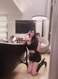 #台中  玲玲 166.E.50.27歲