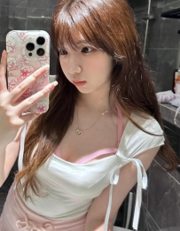 菜菜 158cm.C奶.23歲