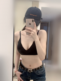 栗子 165cm.D奶.25歲